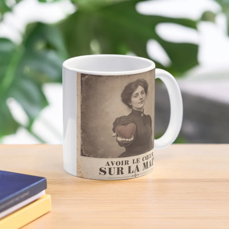 Avoir le cœur sur la main — Tendresse cousue sur Mug classique