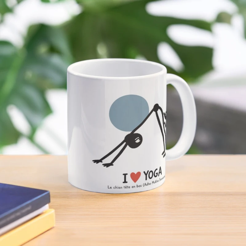 Le chien tête en bas sous inspection sur Mug classique