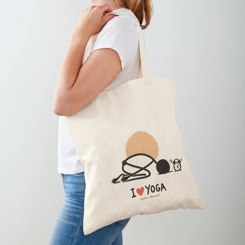 La posture de l’enfant ignore le réveil sur Tote bag classique