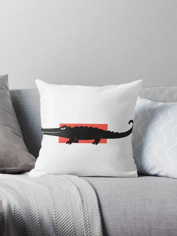 Crocodile beaucoup trop long pour le cadre sur Coussin