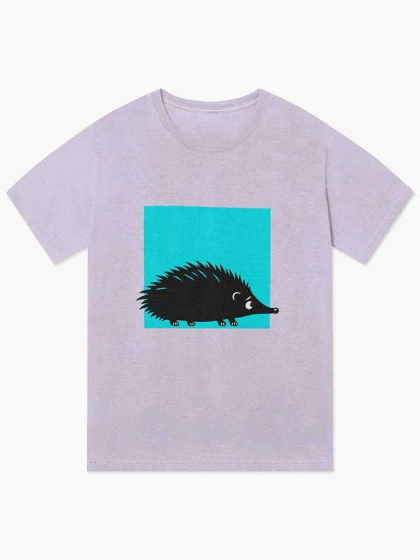 Hérisson qui pique au-delà du cadre sur T-shirt délavé vintage · Lavande délavée