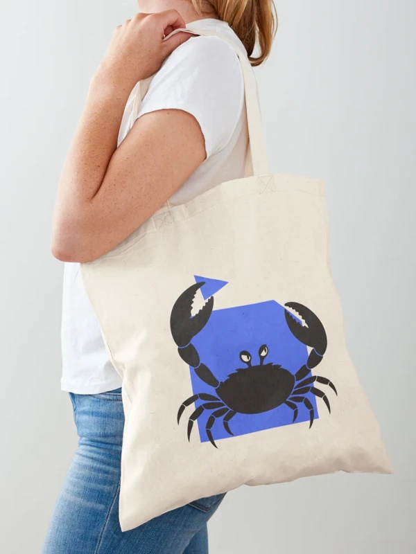 Crabe qui découpe son propre cadre sur Tote bag classique