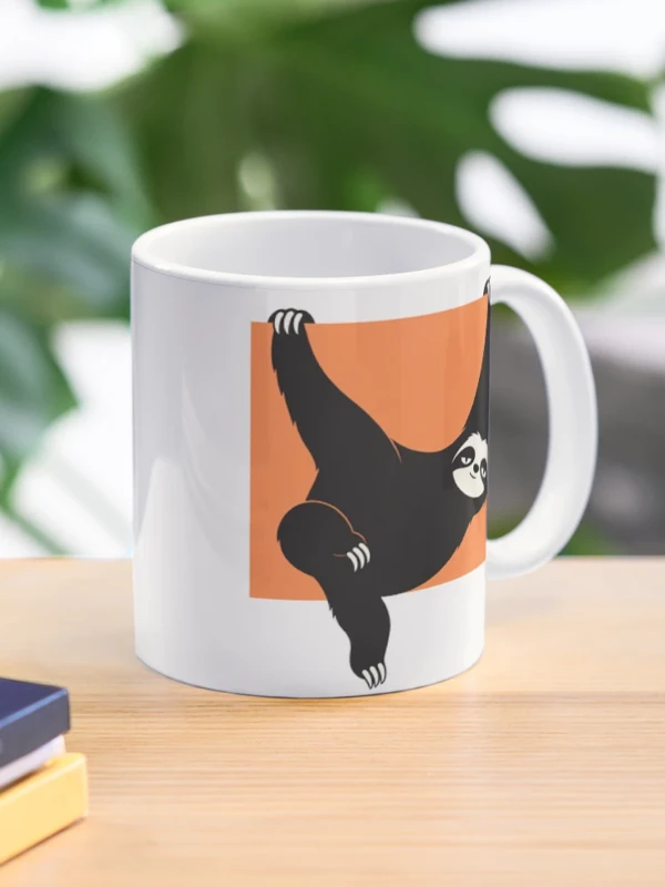 Paresseux suspendu au bord du cadre sur Mug classique