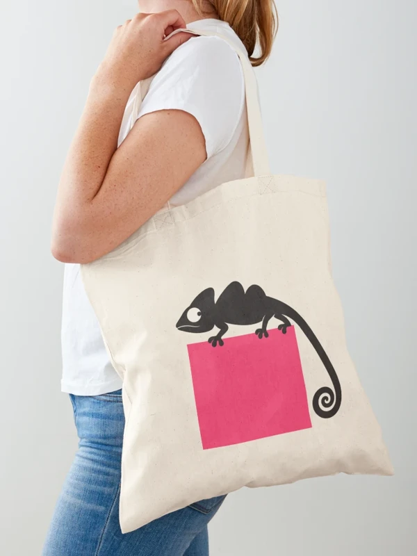 Caméléon à la queue hors cadre sur Tote bag classique