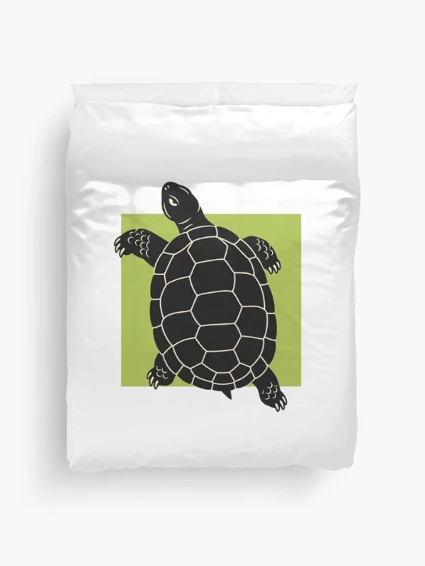Tortue qui prend ses aises hors cadre sur Housse de couette