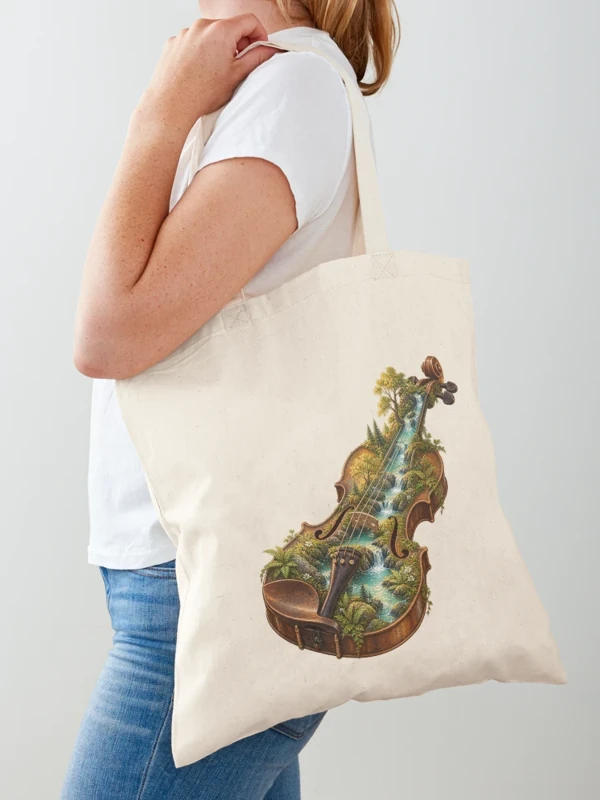 Une rivière traverse un violon ancien sur Tote bag classique