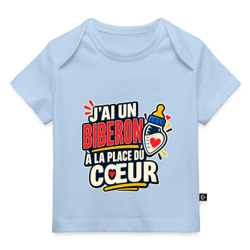 Un biberon à la place du cœur sur T-shirt Premium bébé bio · bleu clair