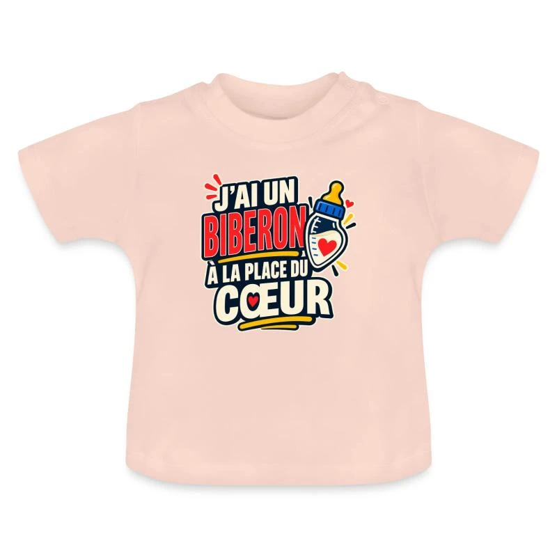 Un biberon à la place du cœur sur T-shirt bio col rond Bébé · rose cristal