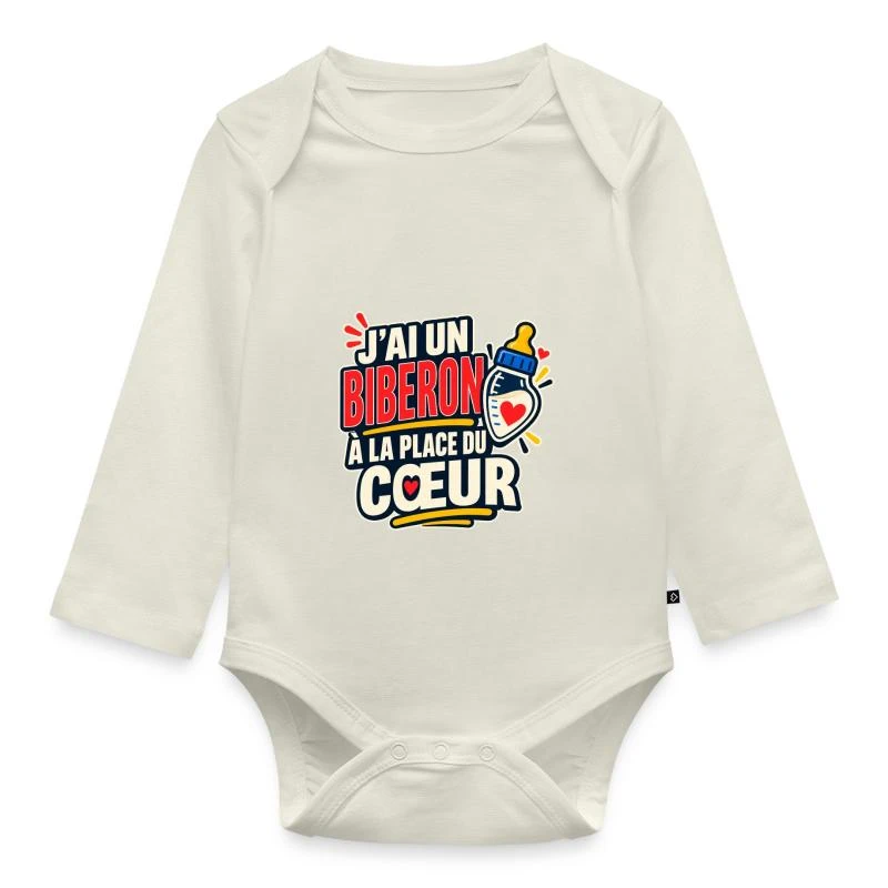 Un biberon à la place du cœur sur Body Bébé bio manches longues · blanc cassé
