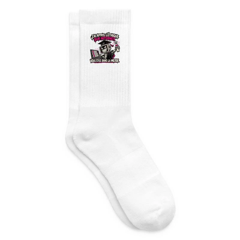L’IA a appris l’éthique sur Internet sur Chaussettes de tennis · blanc